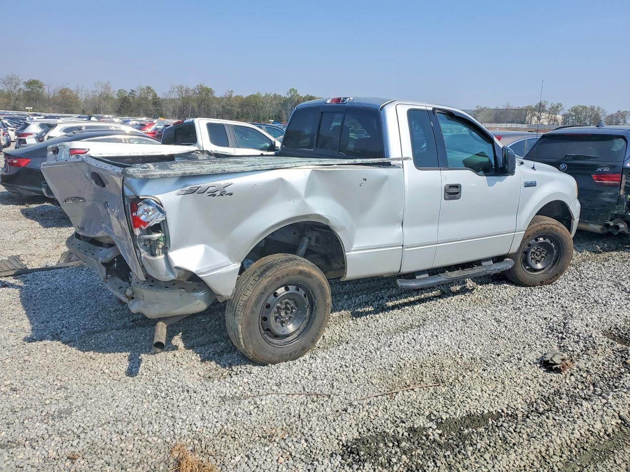 2004 Ford F150 - Фото 3