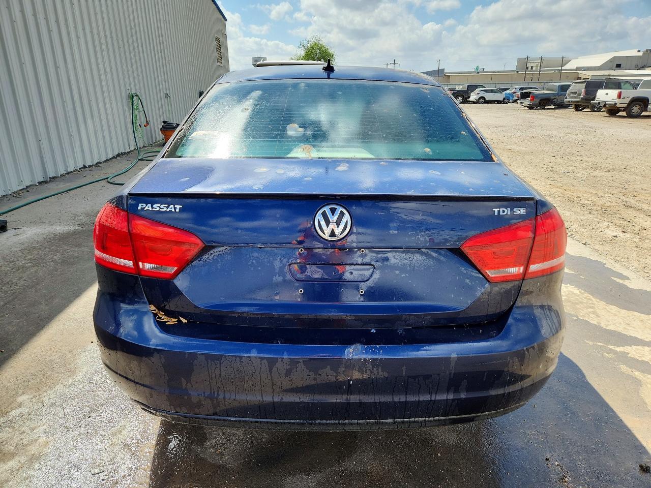 2015 Volkswagen Passat Se - Фото 6