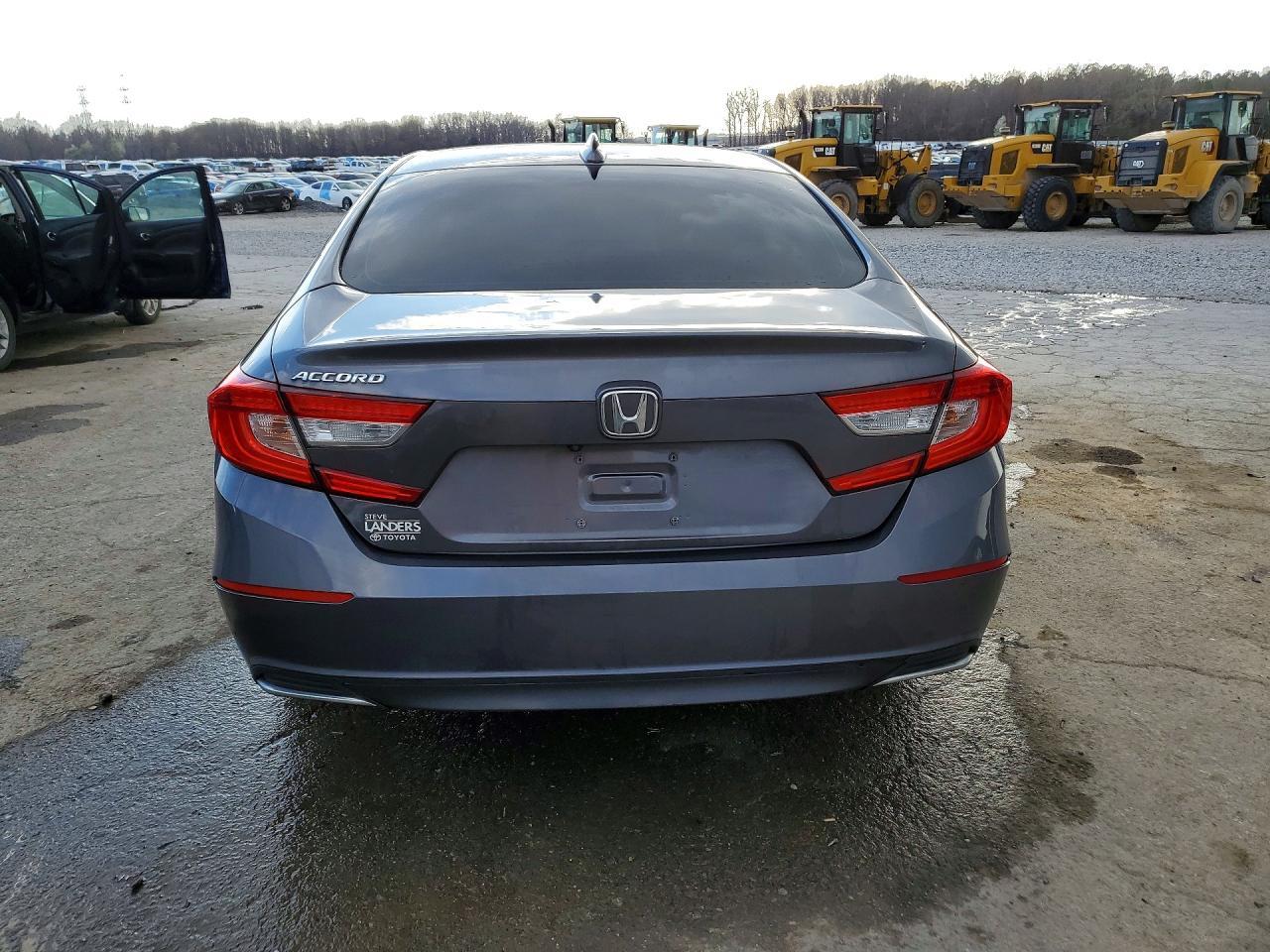 2020 Honda Accord Lx - Image 6