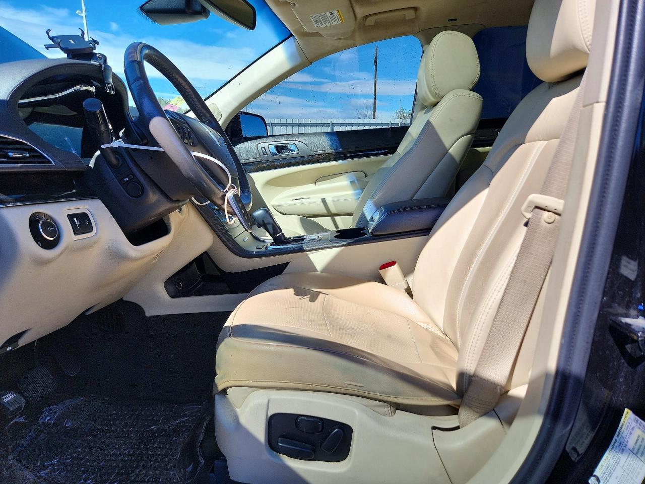 2019 Lincoln Mkt - Фото 7