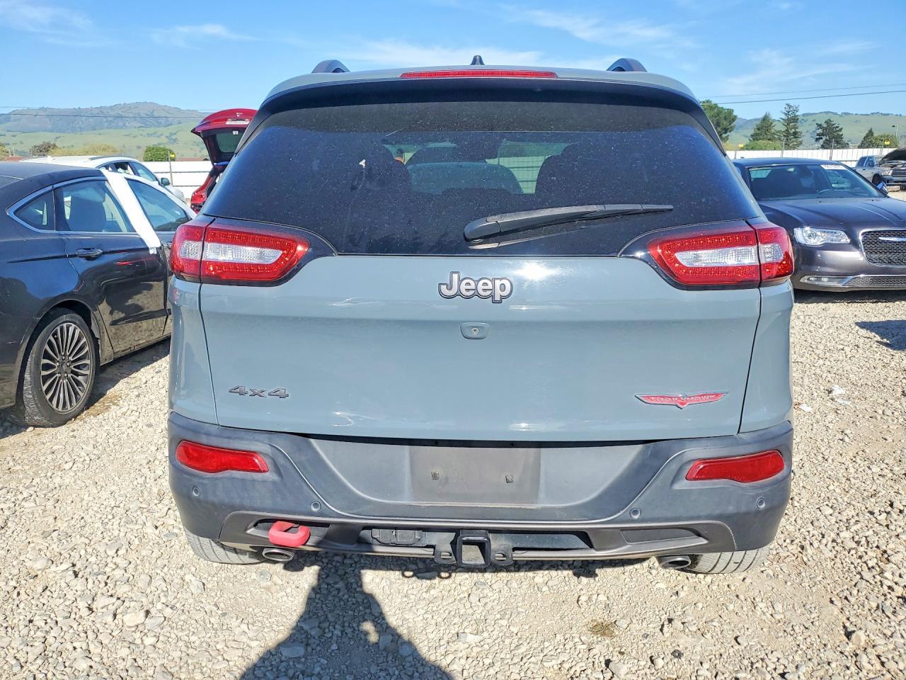 2014 Jeep Cherokee Trailhawk - Image 6