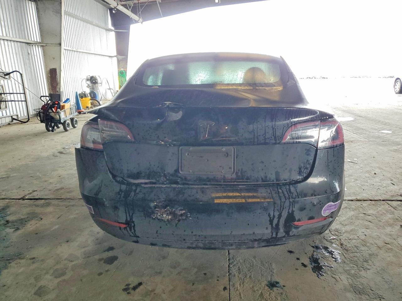 2019 Tesla Model 3 - Фото 6