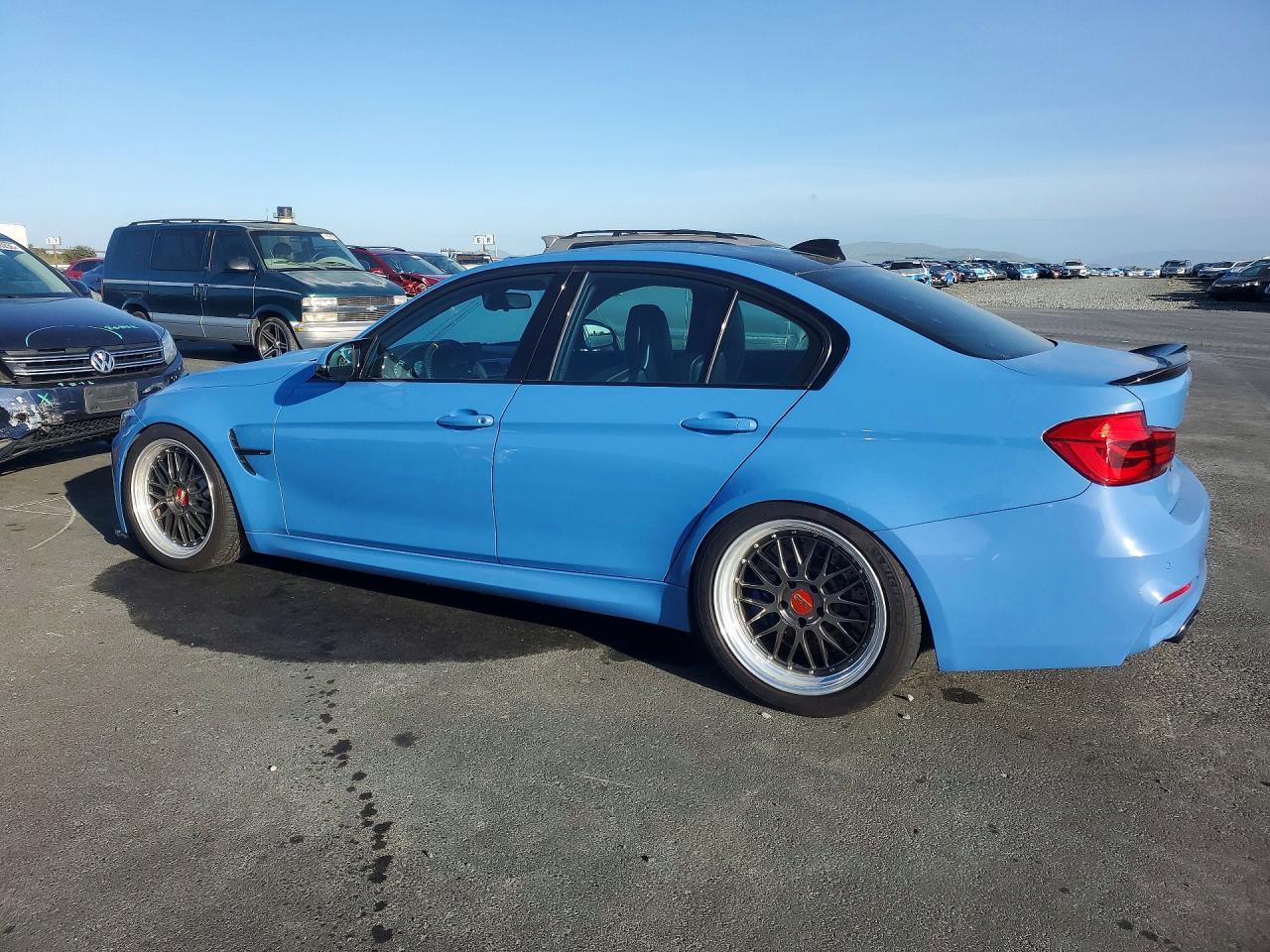2018 BMW M3 - Фото 2