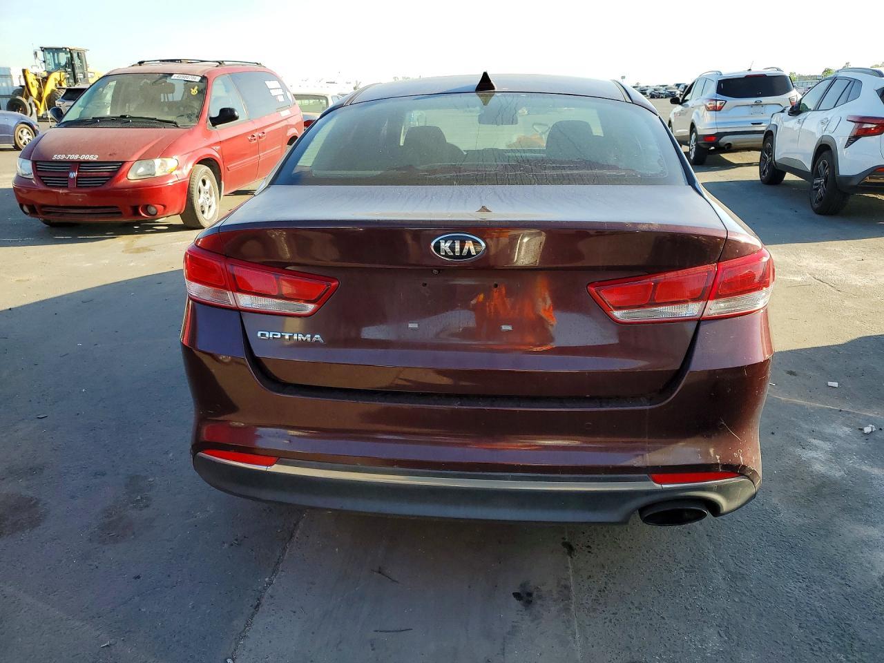 2018 Kia Optima Lx - Image 6