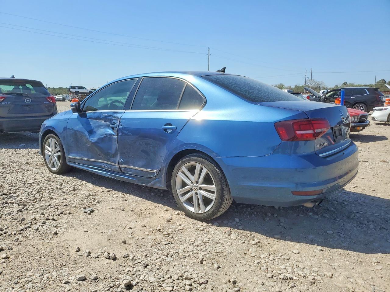2017 Volkswagen Jetta Sel - Фото 2