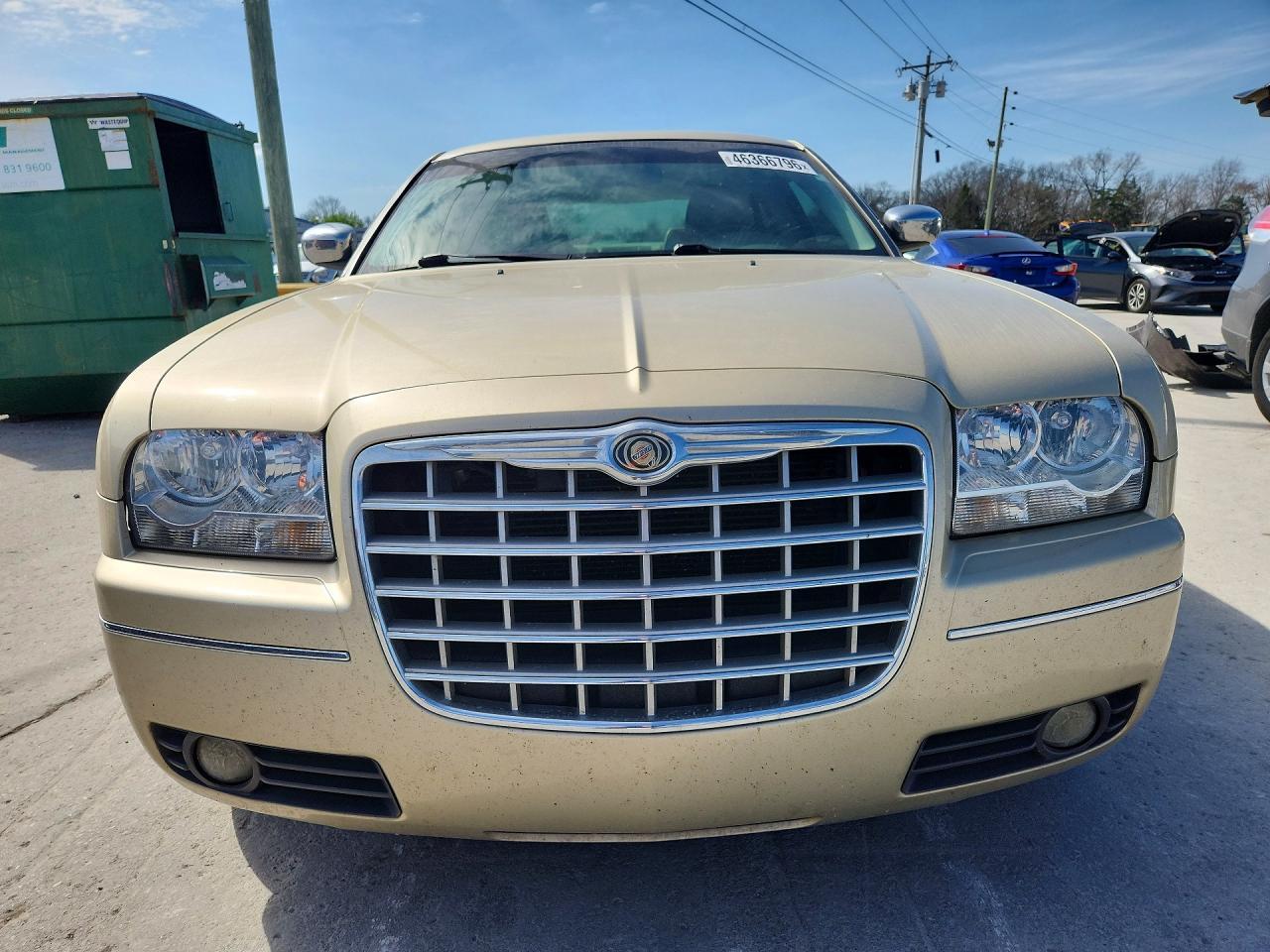 2010 Chrysler 300 Touring - Фото 5