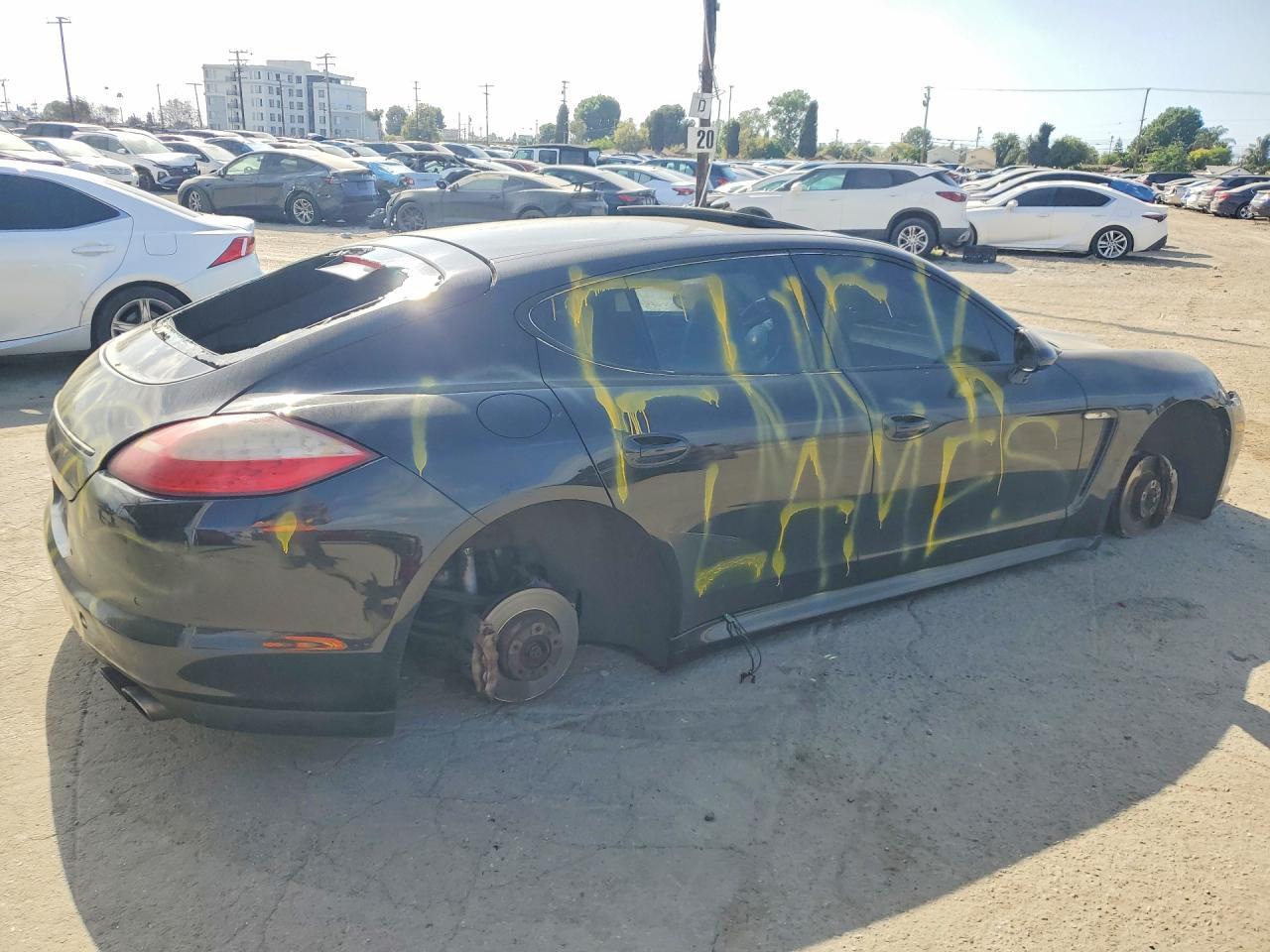 2010 Porsche Panamera S - Фото 3