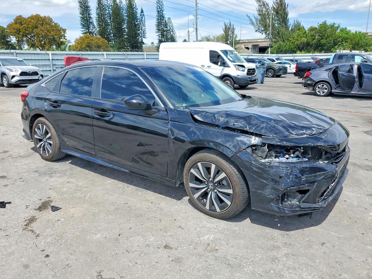 2024 Honda Civic Ex - Image 4