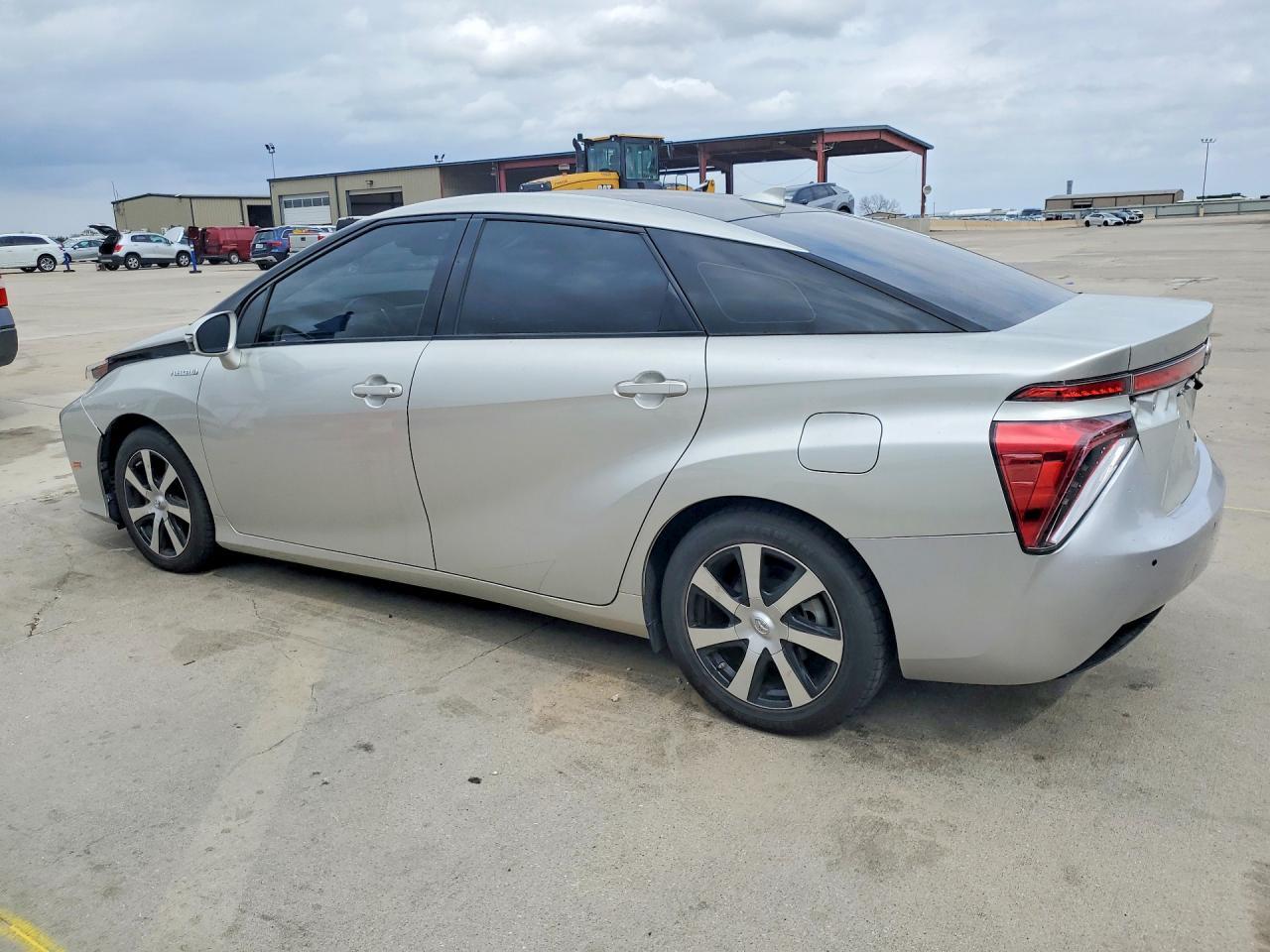 2019 Toyota Mirai Base - Image 2