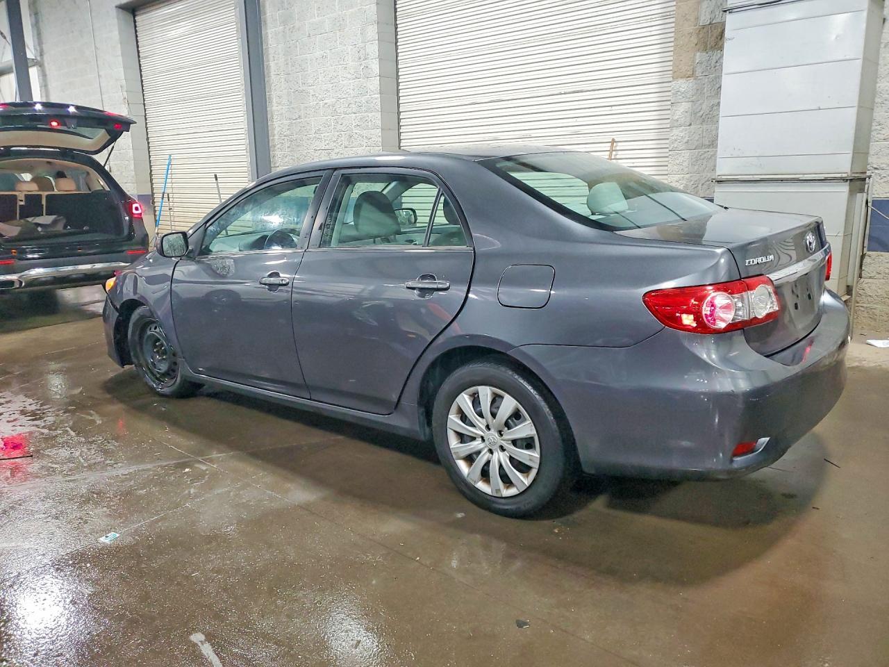 2013 Toyota Corolla Le - Image 2