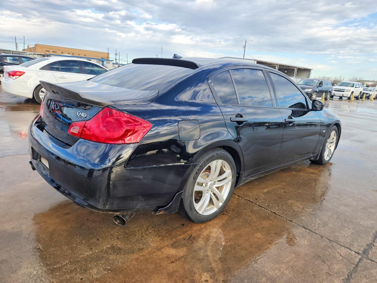 2015 Infiniti Q40 Base - Image 3