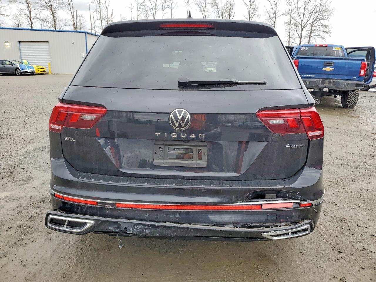 2024 Volkswagen Tiguan Sel R-Line Black - Image 6