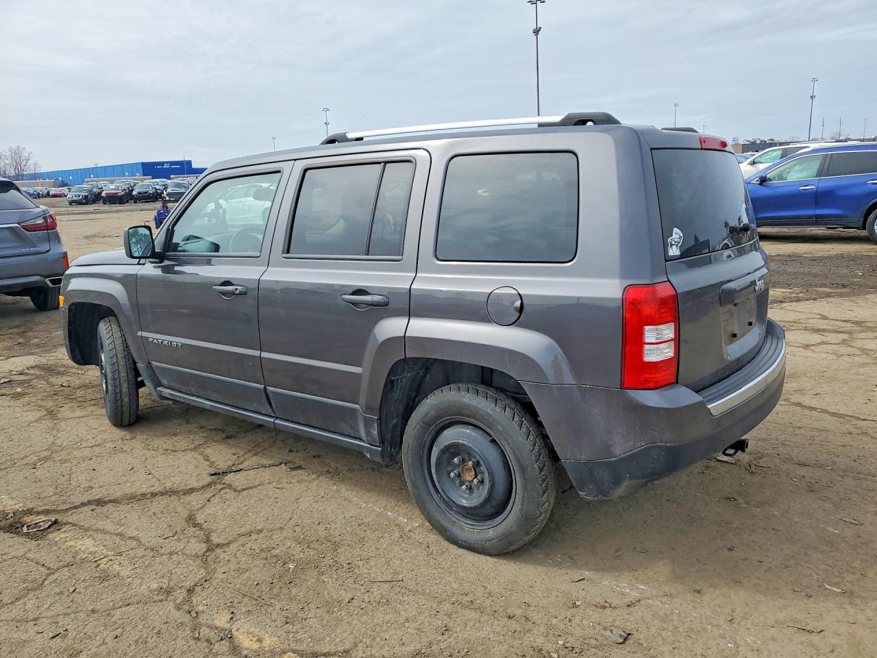 2016 Jeep Patriot Latitude - Image 2