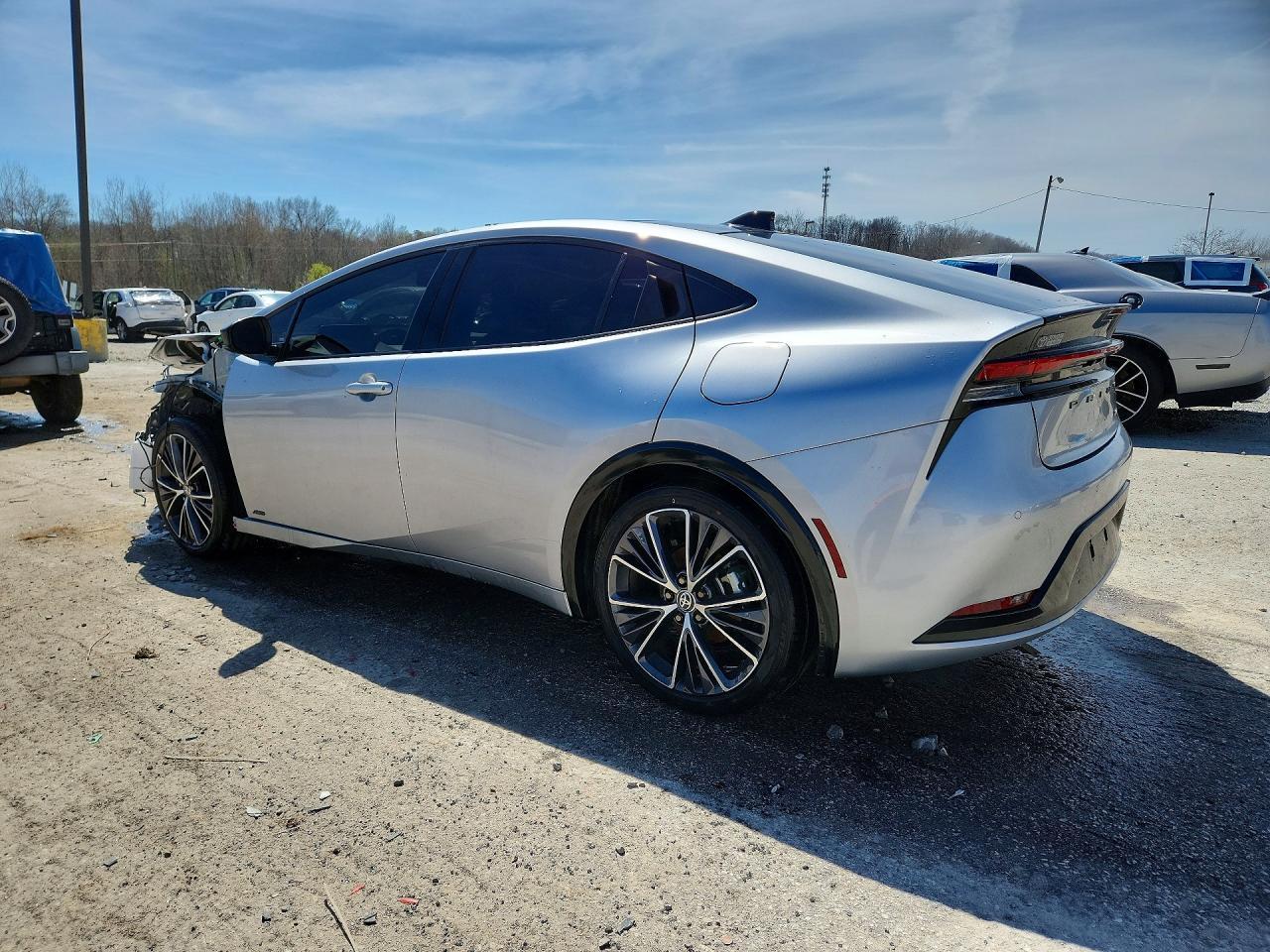 2024 Toyota Prius Xle - Image 2