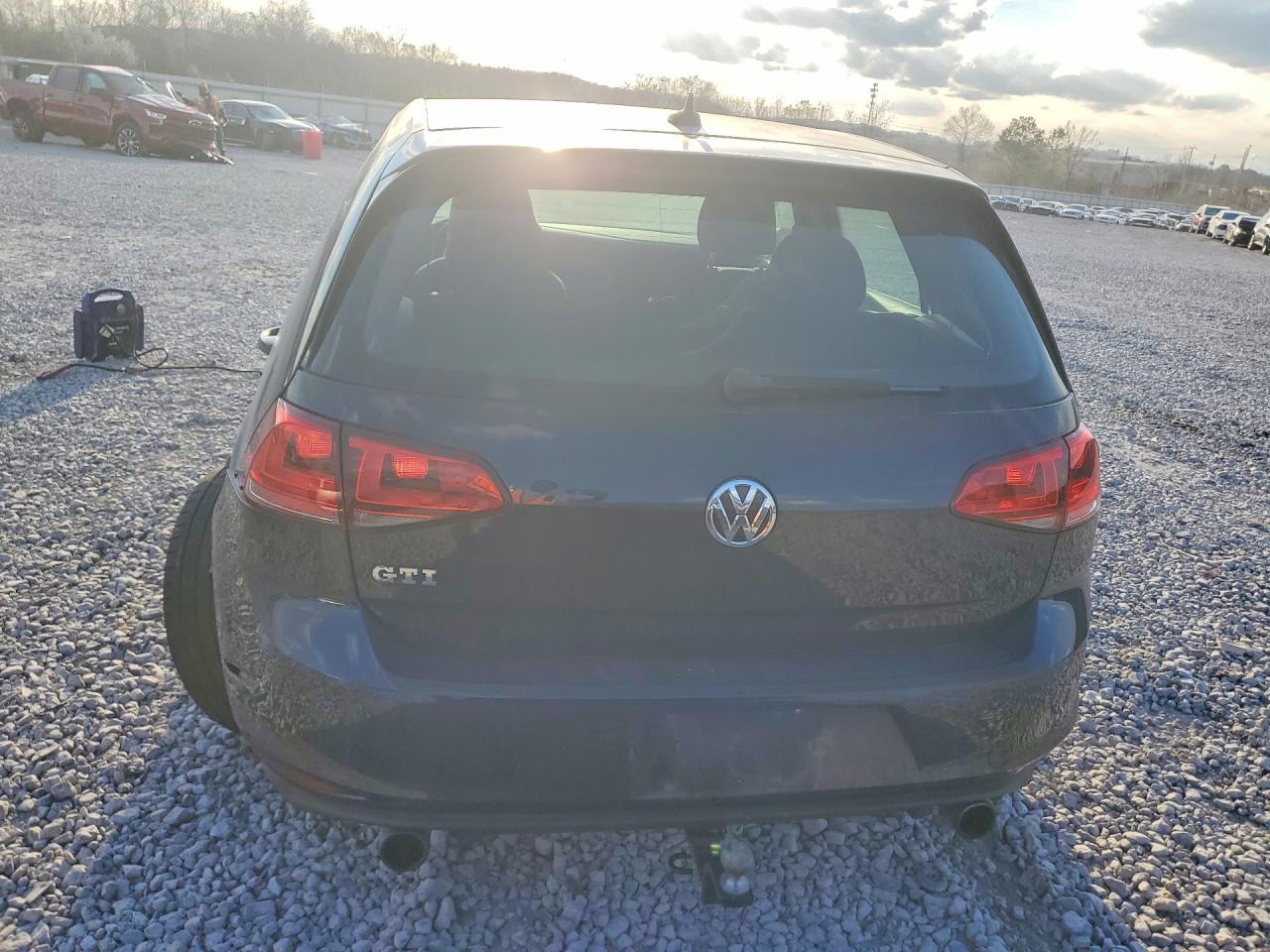 2017 Volkswagen Gti S - Image 6