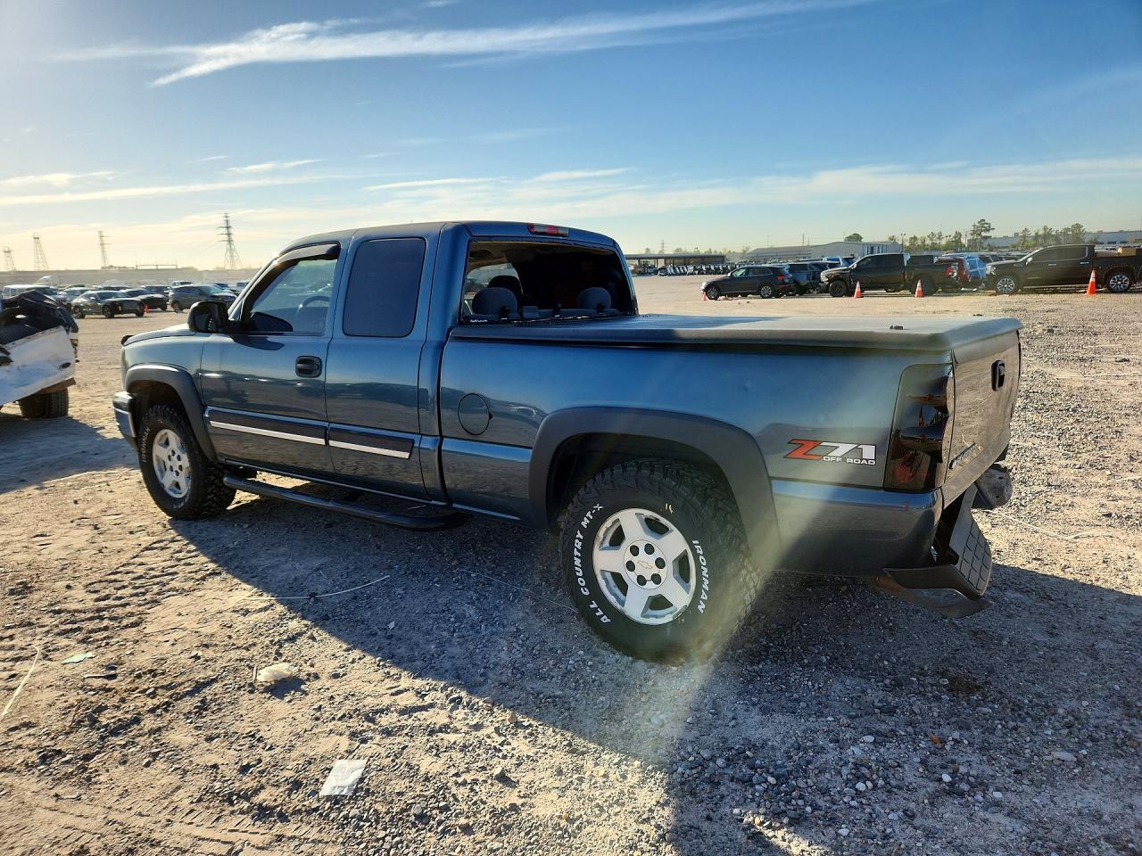 2006 Chevrolet Silverado K1500 - Фото 2