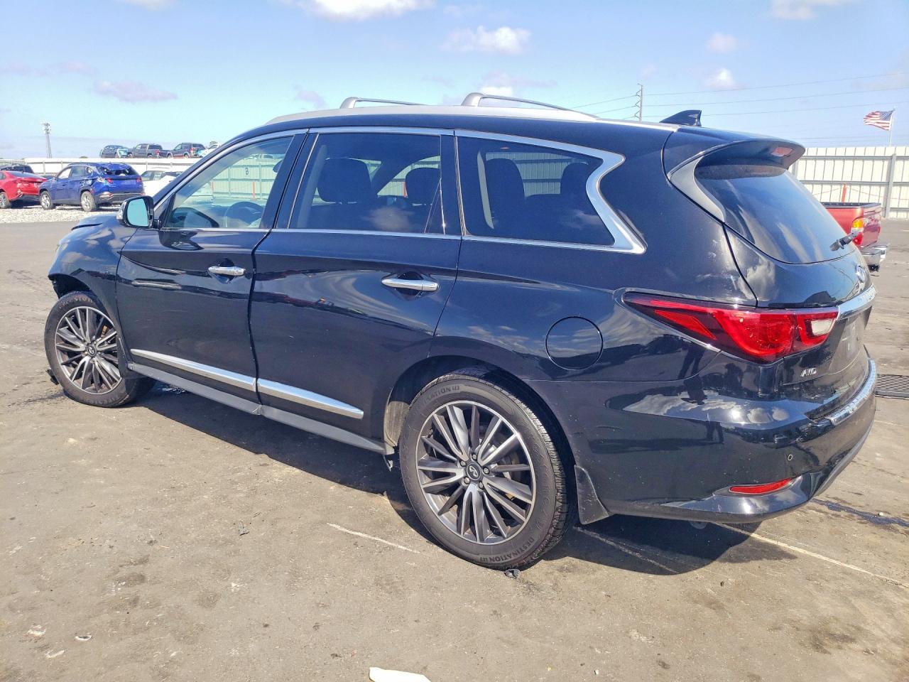2019 Infiniti Qx60 Luxe - Image 2