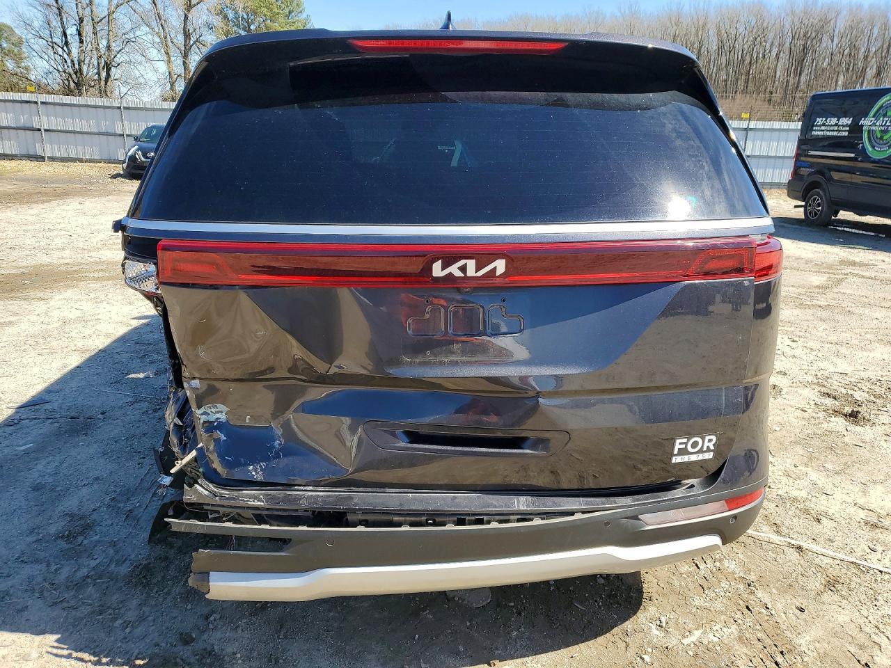 2023 Kia Carnival Lx - Фото 6