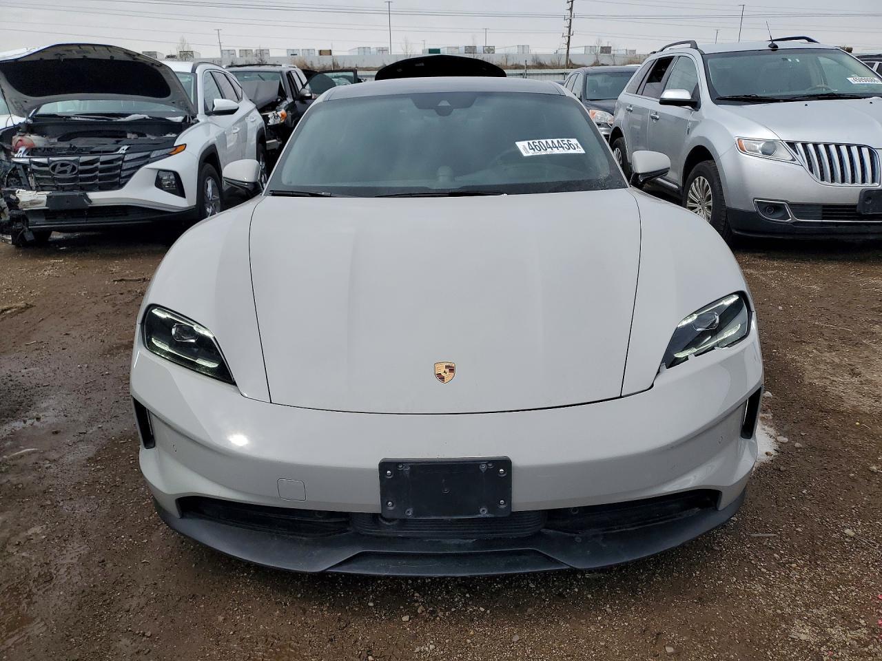 2025 Porsche Taycan 4S - Image 5