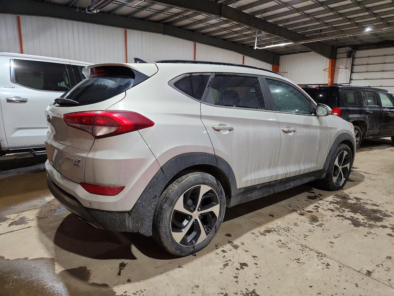 2016 Hyundai Tucson Eco - Image 3