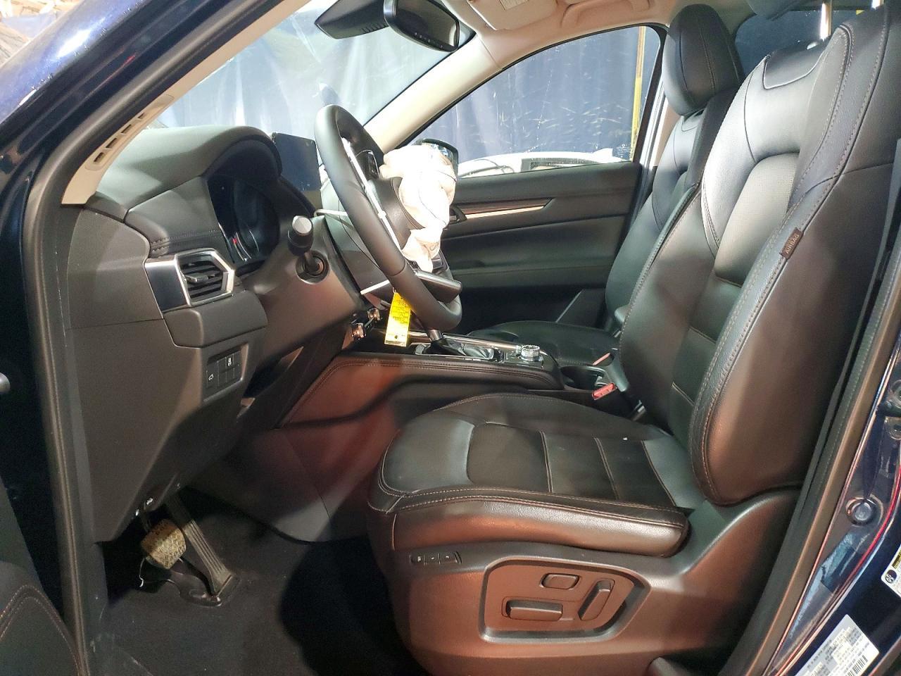 2023 Mazda Cx-5 Premium - Image 7