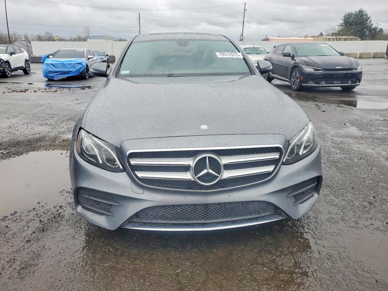 2017 Mercedes-Benz E 300 4Matic - Image 5