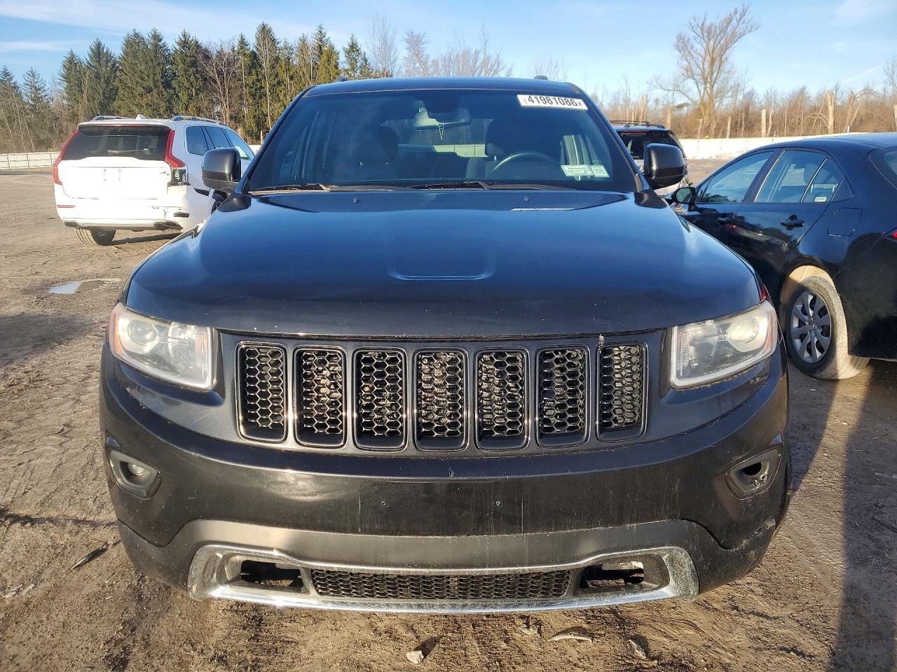 2016 Jeep Grand Cherokee Laredo - Image 5