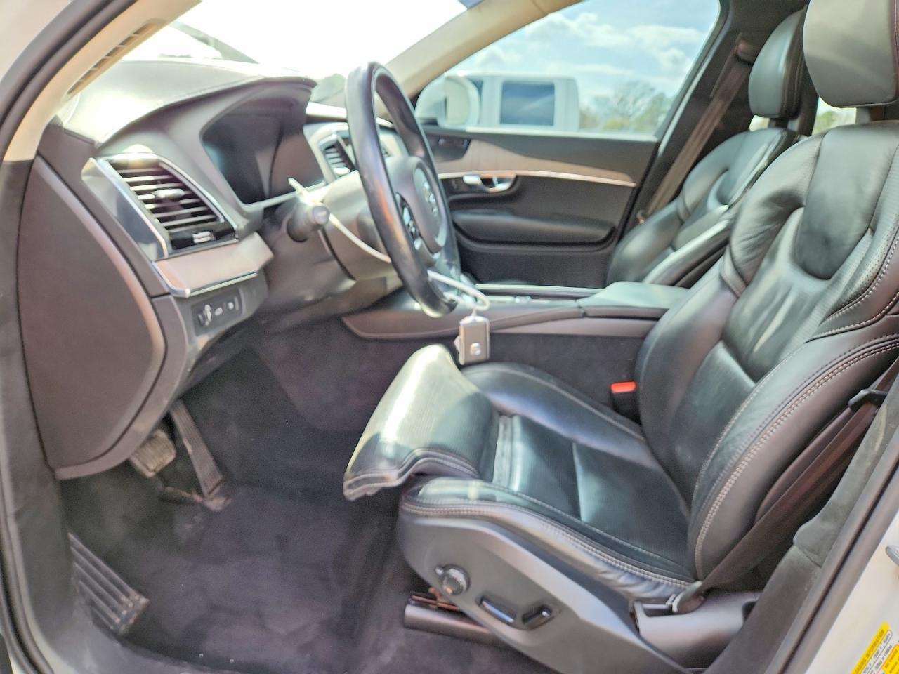 2021 Volvo Xc90 T8 Recharge Inscription - Image 7