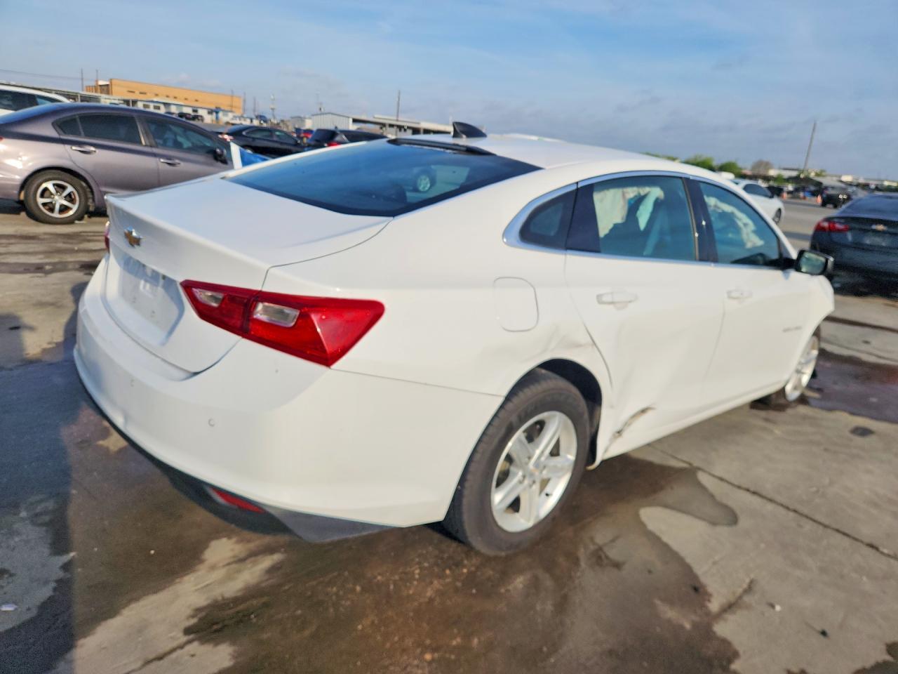 2023 Chevrolet Malibu Ls - Image 3