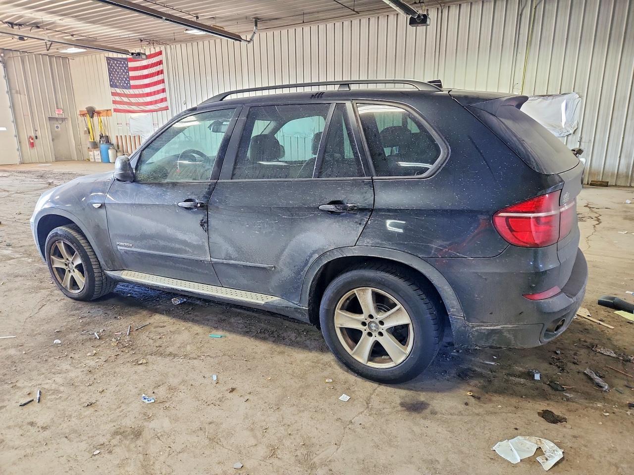 2012 BMW X5 xDrive35D - Image 2