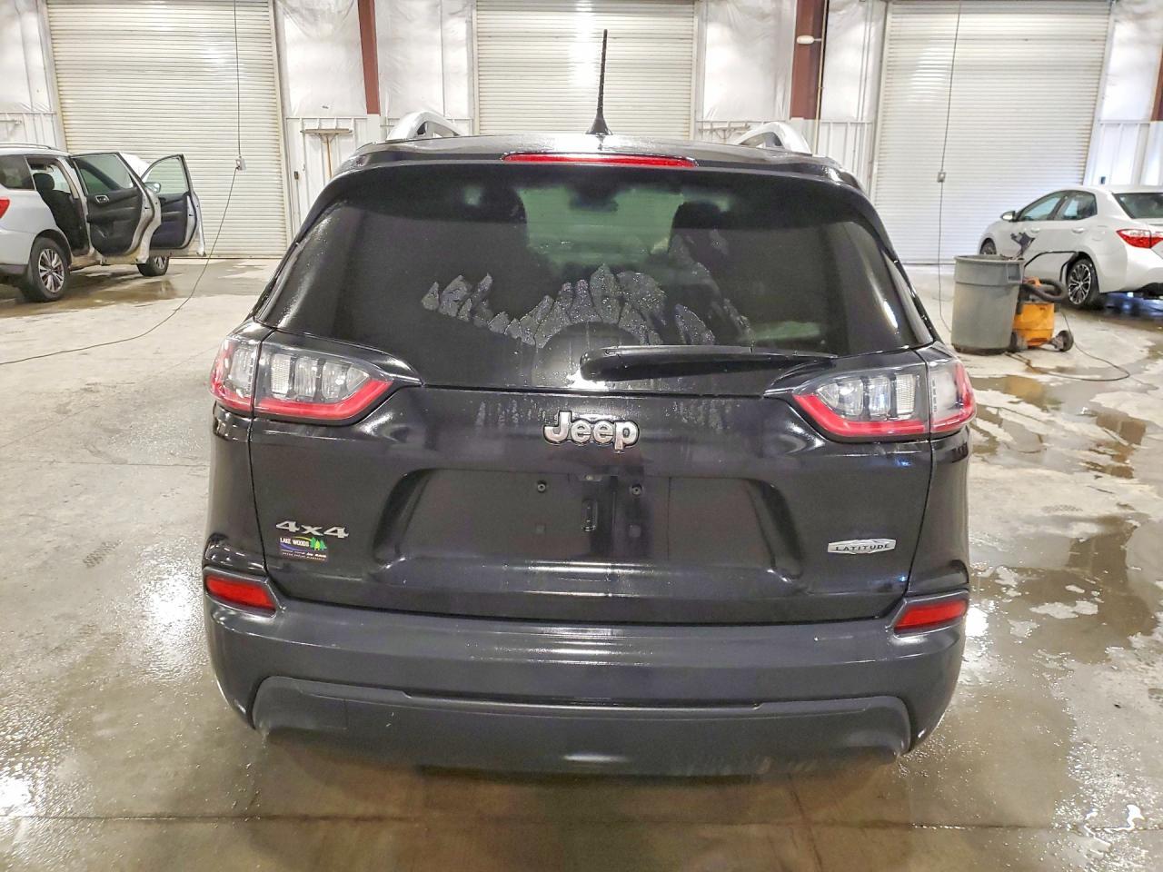 2019 Jeep Cherokee Latitude Plus - Фото 6