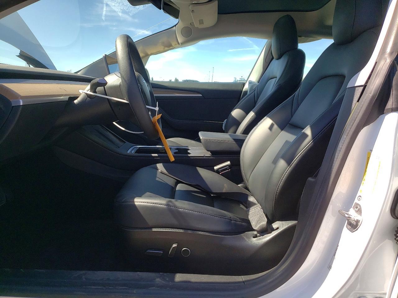 2021 Tesla Model 3 - Фото 7
