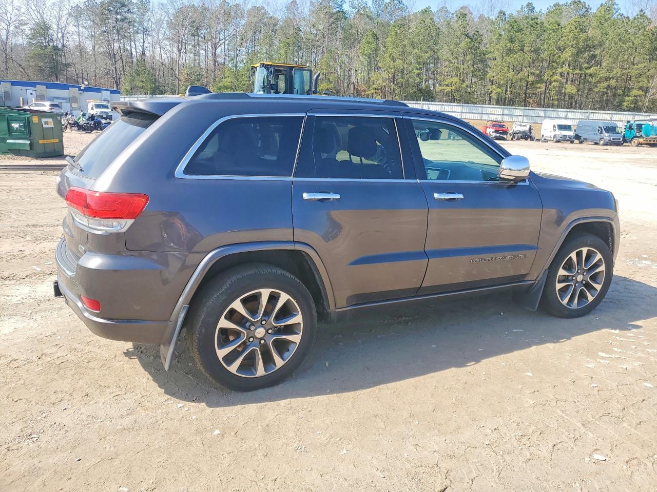 2017 Jeep Grand Cherokee Overland - Фото 3