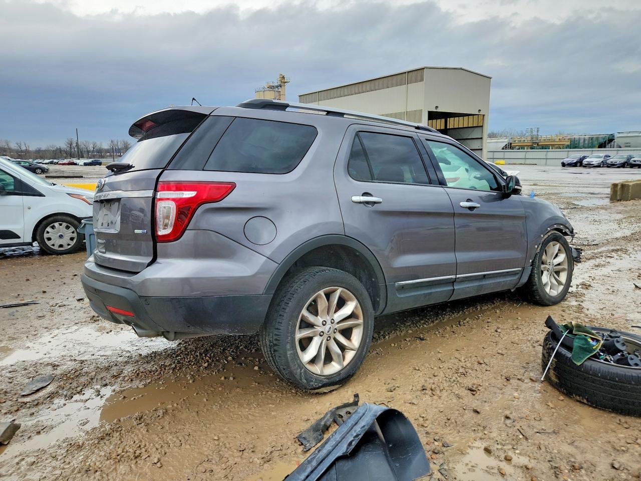 2013 Ford Explorer Xlt - Image 3