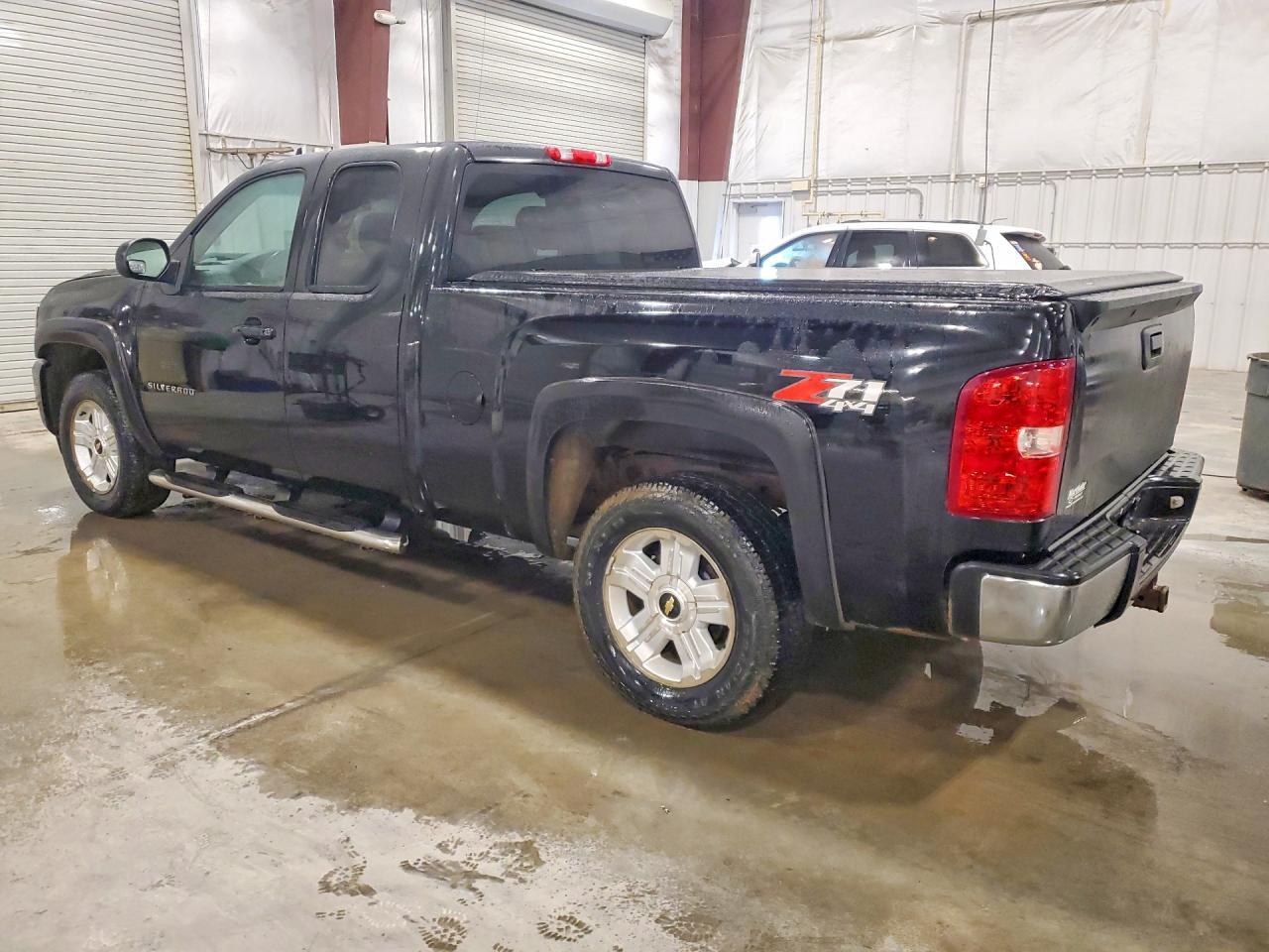 2011 Chevrolet Silverado K1500 Ltz - Фото 2