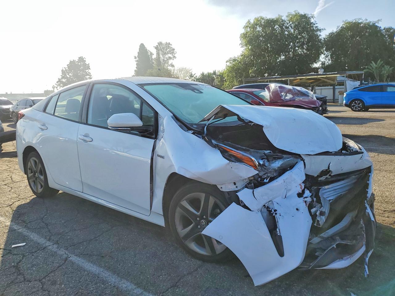 2020 Toyota Prius Xle - Фото 4