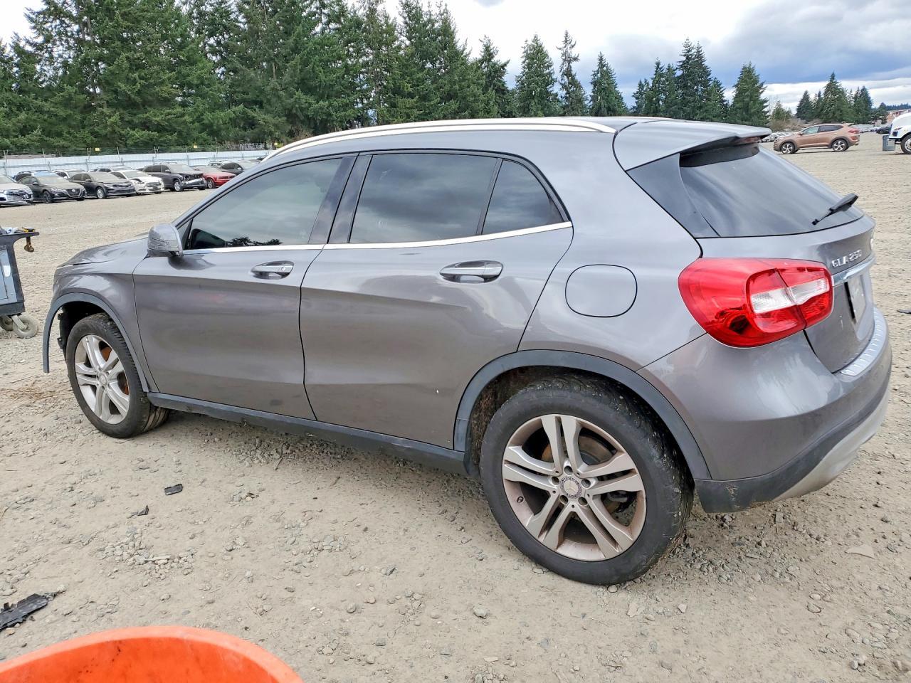 2017 Mercedes-Benz Gla 250 4Matic - Фото 2