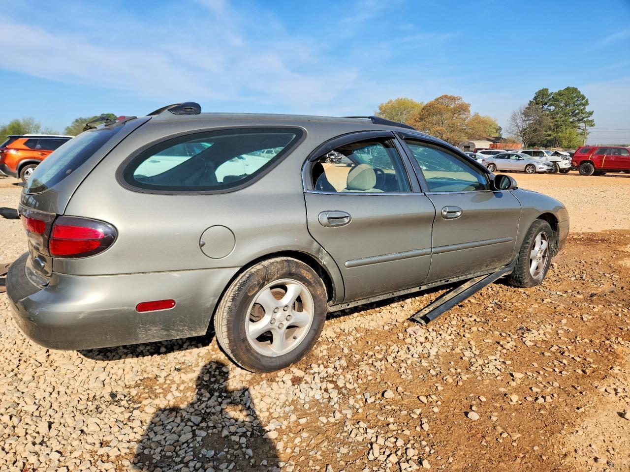 2003 Ford Taurus Se - Фото 3