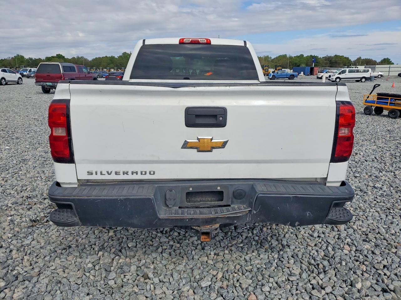 2014 Chevrolet Silverado C1500 - Image 6