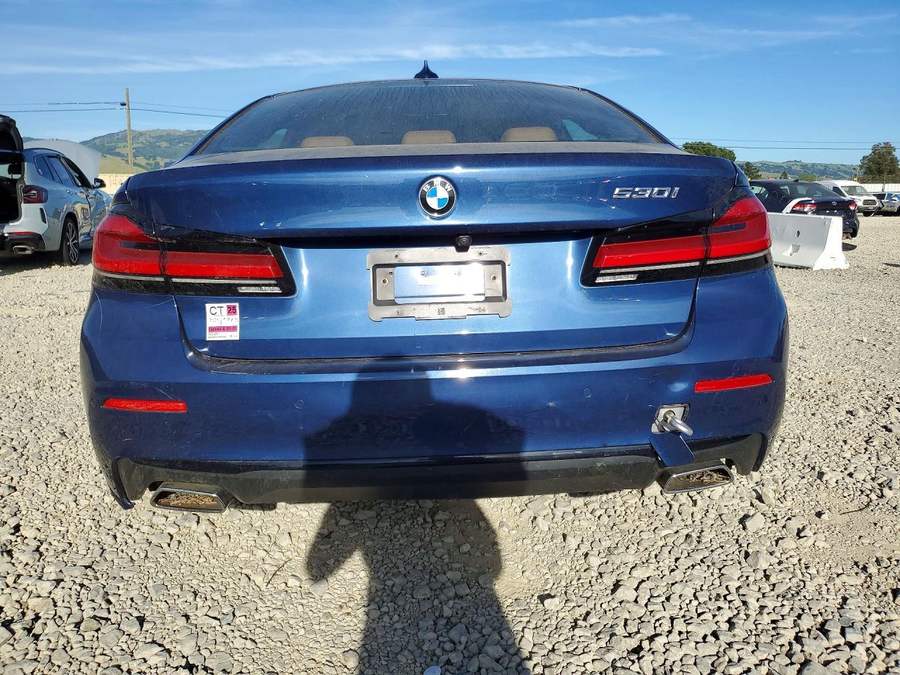 2023 BMW 530 I - Фото 6