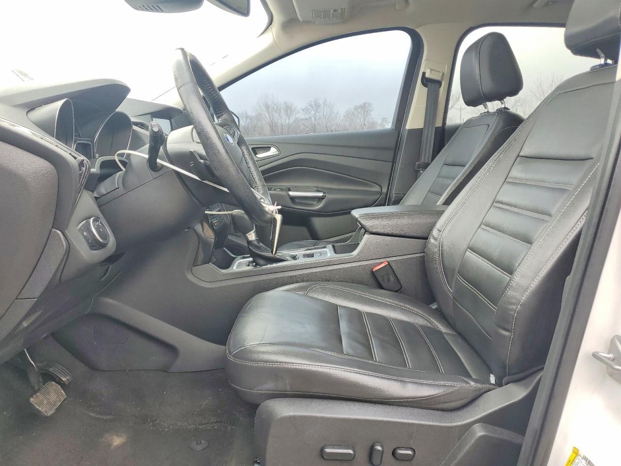 2017 Ford Escape Titanium - Image 7