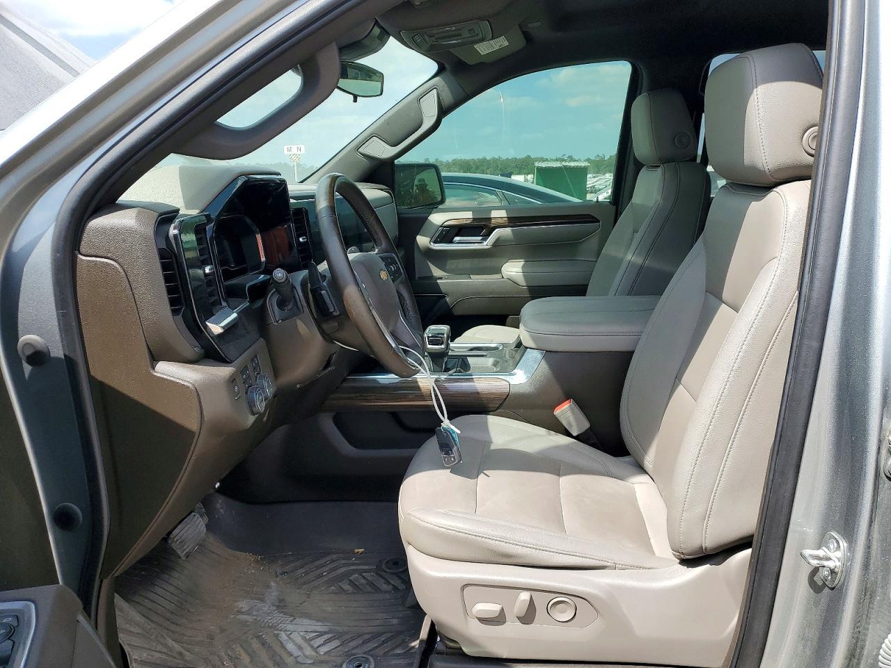 2024 Chevrolet Silverado K1500 Lt - Image 7