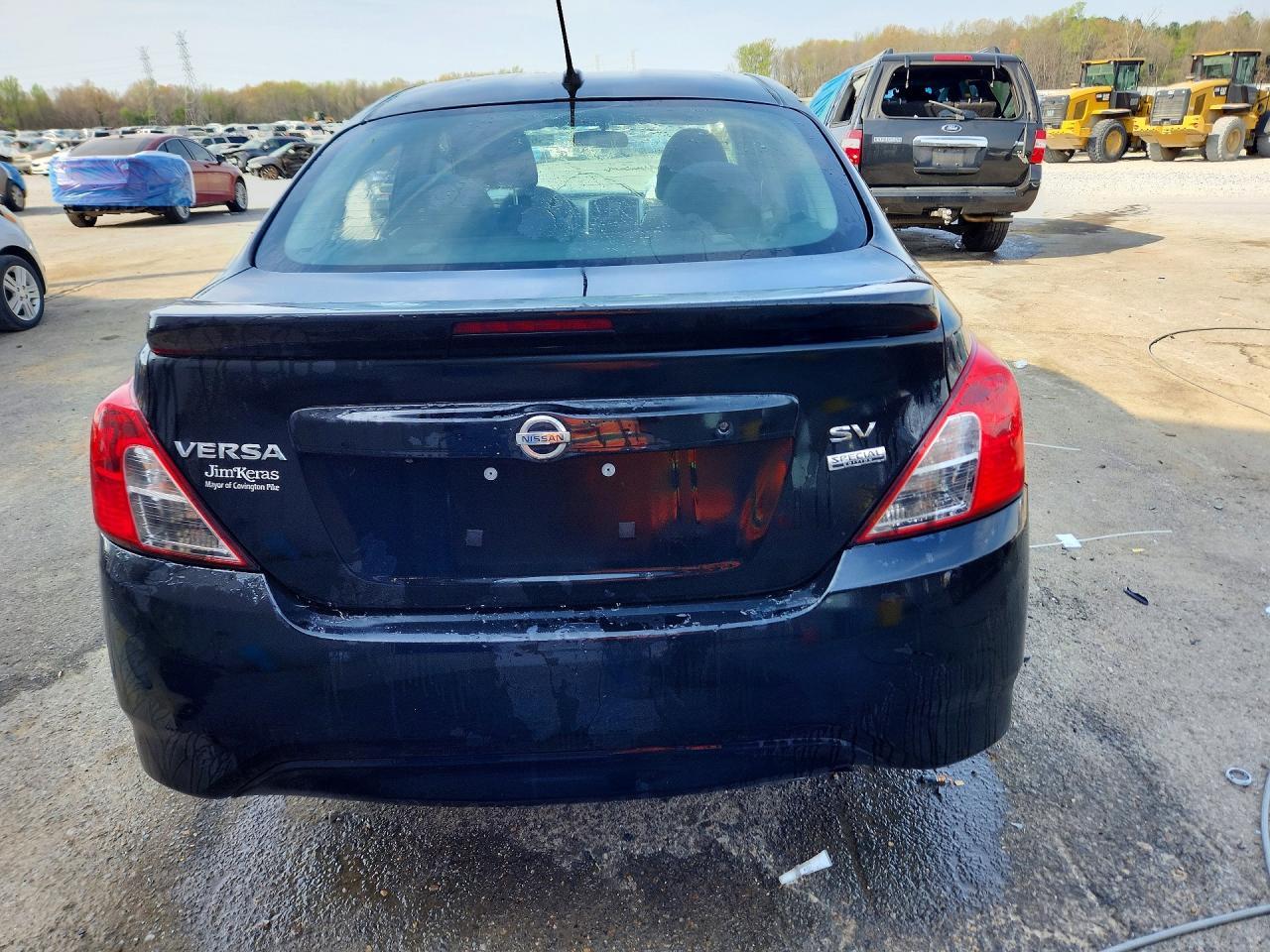 2019 Nissan Versa Sv - Image 6