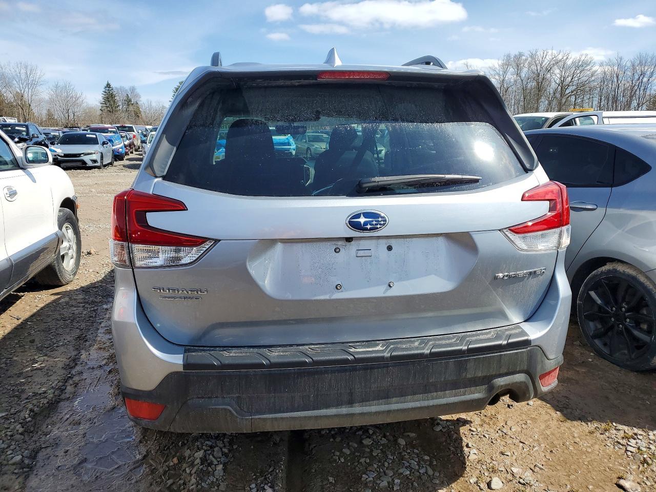 2023 Subaru Forester Premium - Фото 6