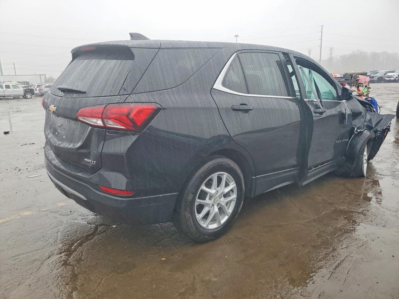 2022 Chevrolet Equinox Lt - Фото 3