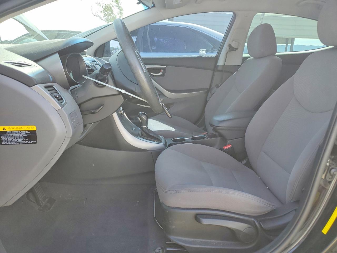 2016 Hyundai Elantra Se - Фото 7