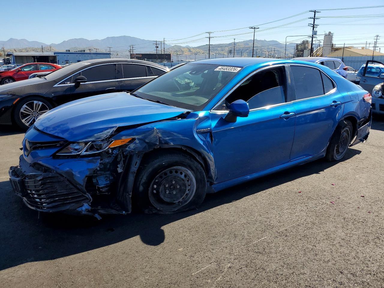 2020 Toyota Camry Hybrid Le