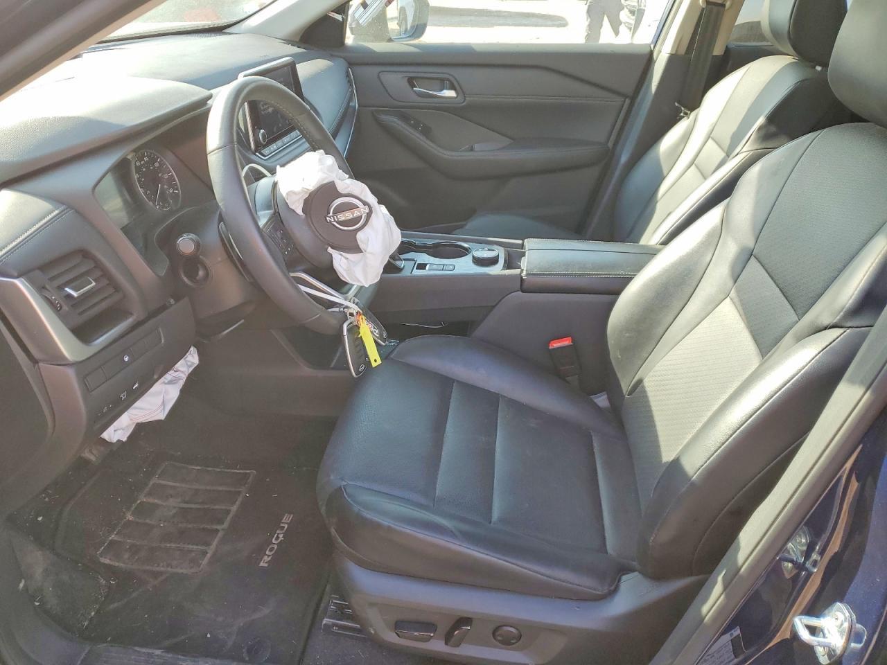 2024 Nissan Rogue Sv - Image 7