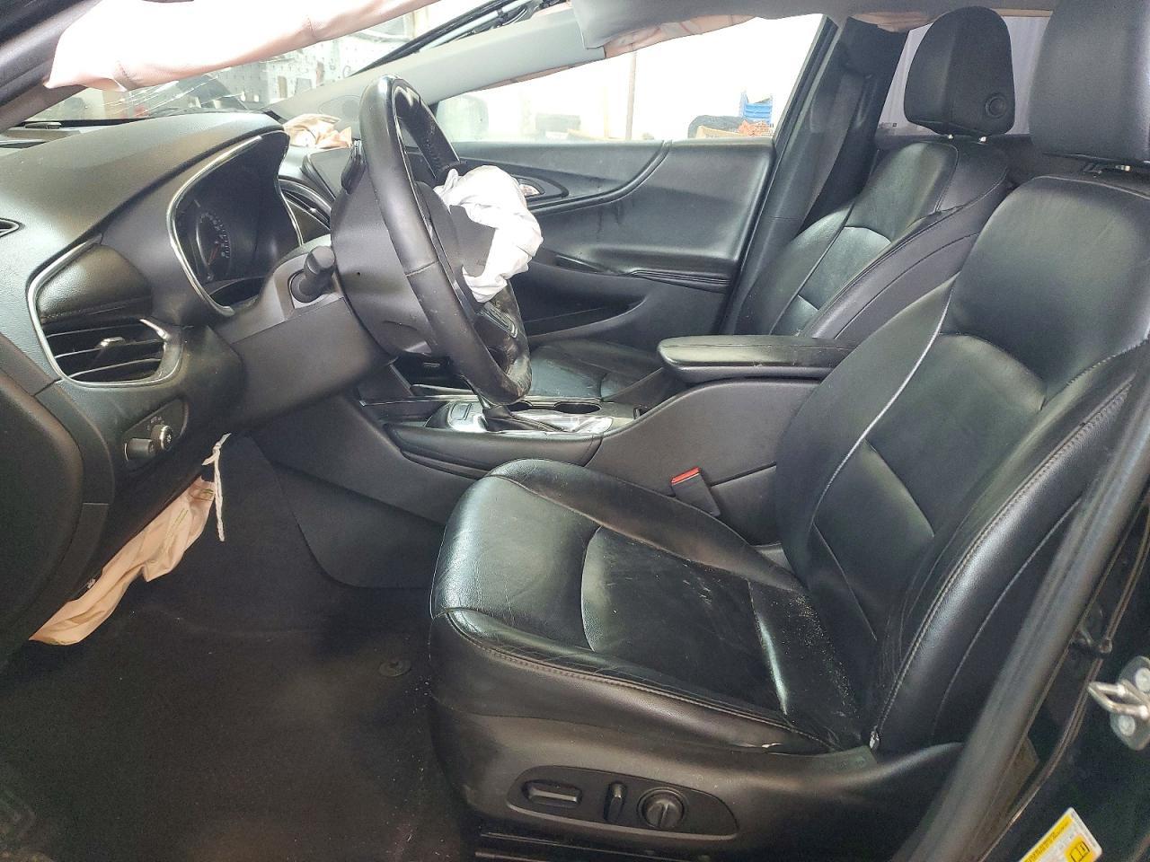 2017 Chevrolet Malibu Lt 4Dr - Фото 7