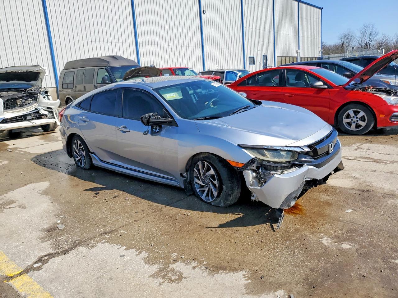 2018 Honda Civic Ex - Фото 4